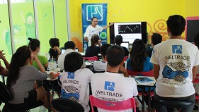Weltrade ร่วมมือกับ IB คุณต้น จัดสัมมนา เมื่อวันที่ 15 พฤษภาคม 2016 ณ ศุนย์  IB Weltrade จังหวัดนนทบุรี